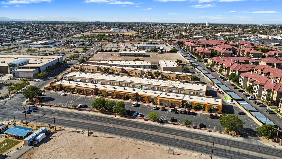 More Photos Of 11601 Pellicano Dr, El Paso Unknown For Lease