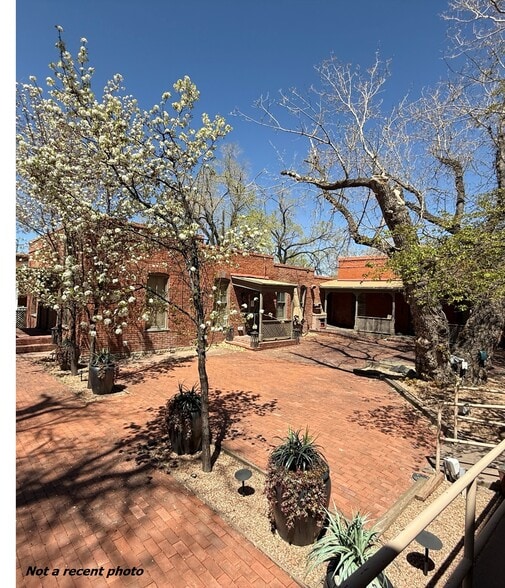 More Photos Of 223 & 225 Johnson St., Santa Fe Restaurant For Lease