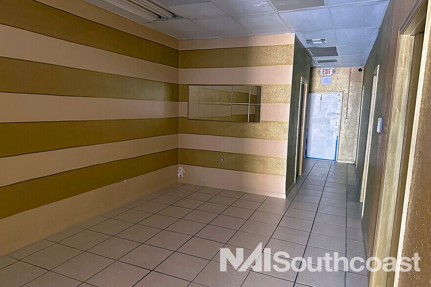 More Photos Of 3205-3211 S Us Highway 1, Fort Pierce Unknown For Lease