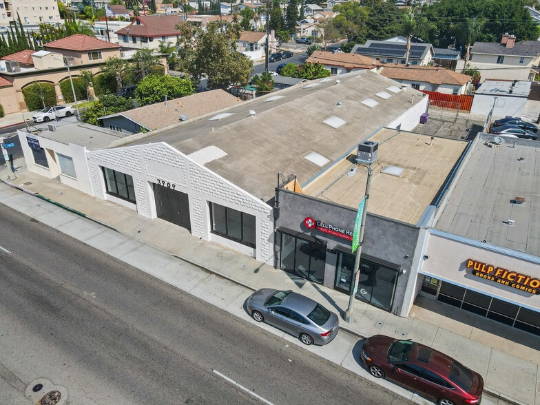 More Photos Of 3909-3917 E Anaheim St, Long Beach Storefront For Lease