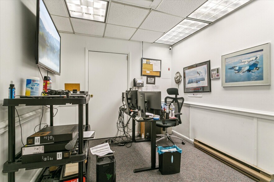 More Photos Of 110 Production Dr, Yorktown Manufacturing For Sale