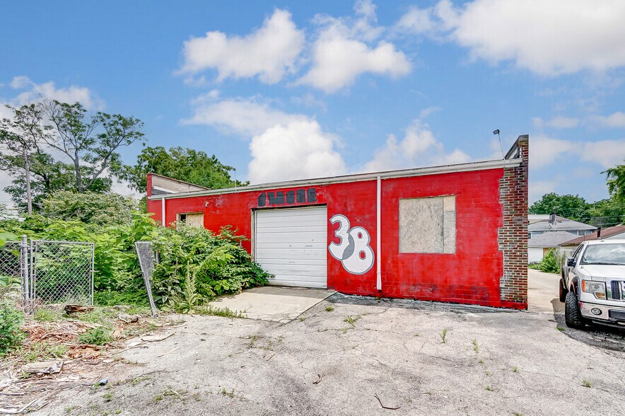 More Photos Of 38 McReynolds St, Dayton Warehouse For Sale