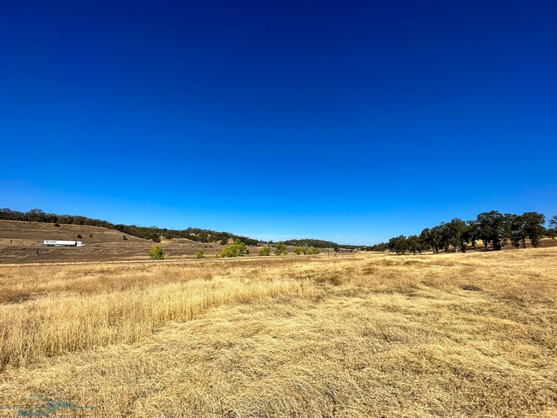More Photos Of Jellys Ferry Rd, Red Bluff Land For Sale