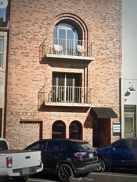 Primary Photo Of 102 W 7th St, Columbia Showroom For Lease