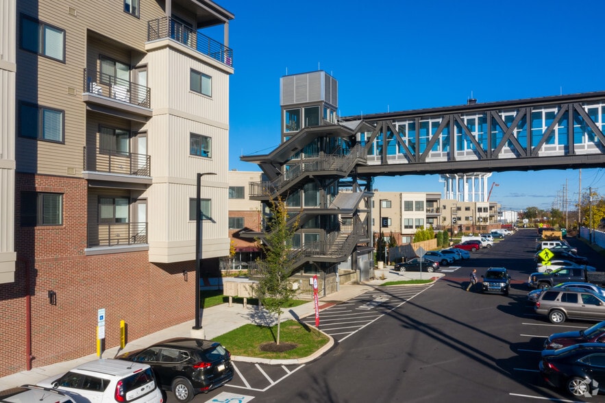 More Photos Of 325 Madison St, Lansdale Apartments For Lease