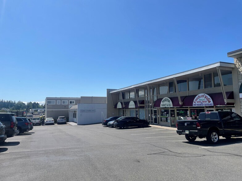 More Photos Of 22501-22511 Marine View Dr S, Des Moines Office For Lease