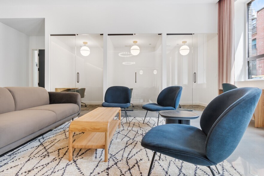 More Photos Of 4501 N Sheridan Rd, Chicago Apartments For Lease