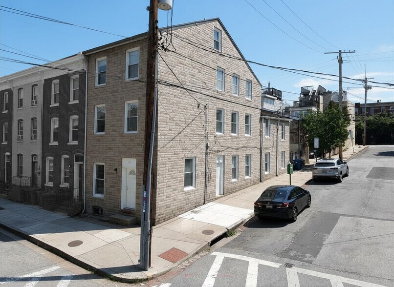 Primary Photo Of 1173 Battery Ave, Baltimore Multifamily For Sale