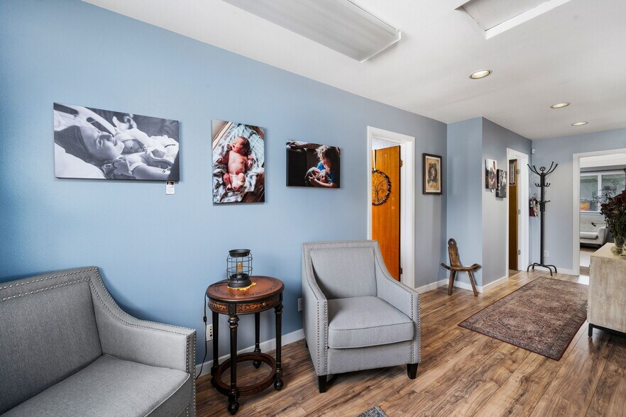 More Photos Of 1048 N 3rd St, Coeur d'Alene Office For Sale
