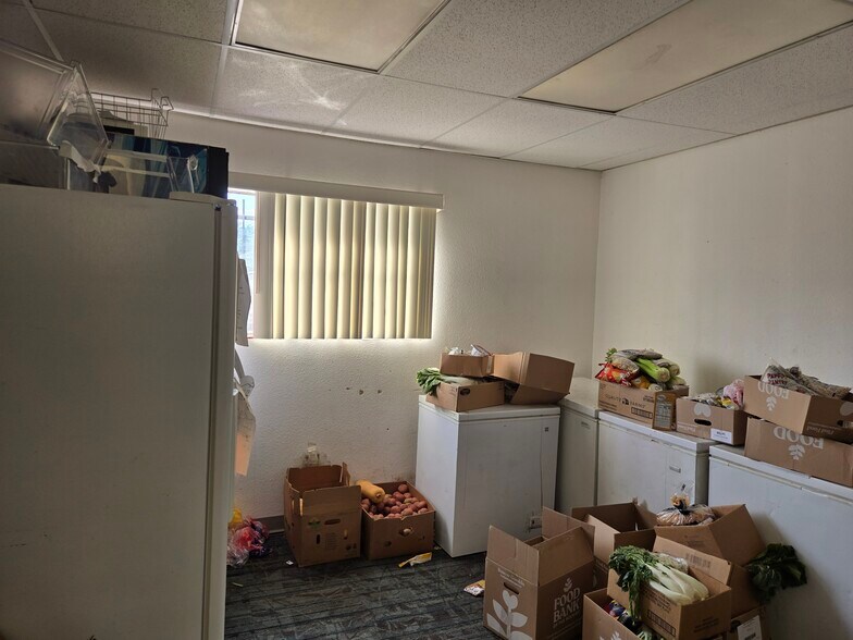 More Photos Of 6755 E 72nd Ave, Commerce City Medical For Sale