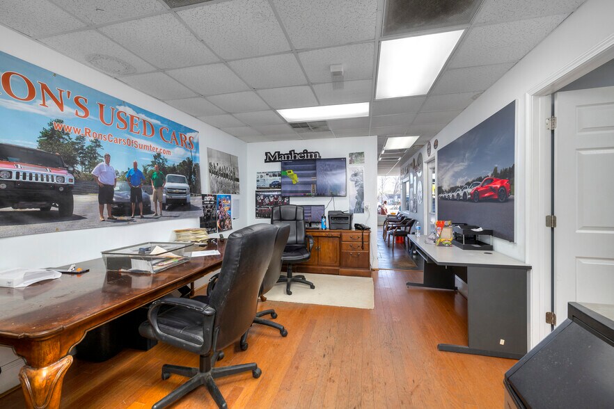 More Photos Of 756 Bultman Dr, Sumter Light Distribution For Sale