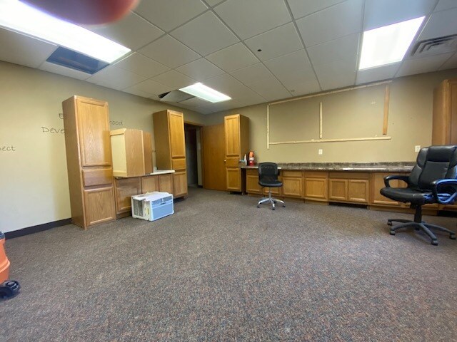 More Photos Of 5499 State Highway 10 E, Stevens Point Storefront Retail Office For Lease