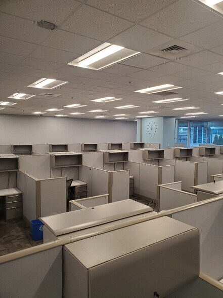 More Photos Of 171 Service Ave, Warwick Unknown For Lease