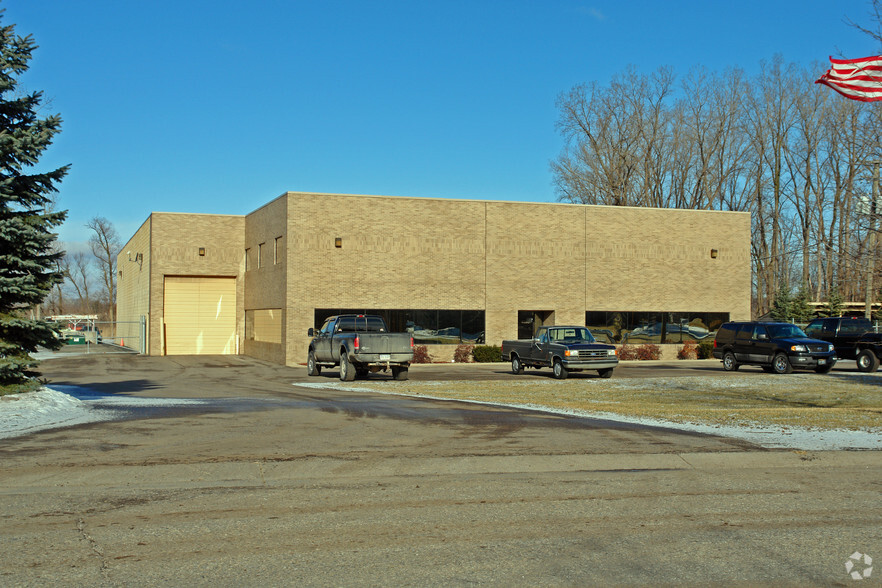 Primary Photo Of 4936 Technical Dr, Milford Warehouse For Lease