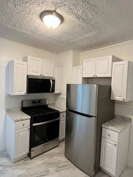 More Photos Of 5007 Clark Ave, Cleveland Freestanding For Sale