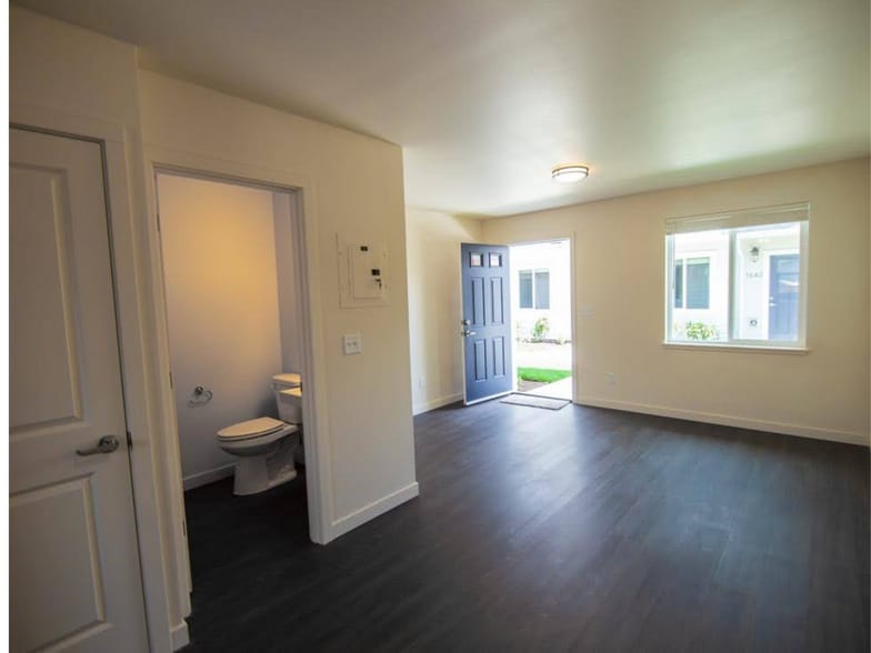 More Photos Of 1638 S St, Springfield Apartments For Sale