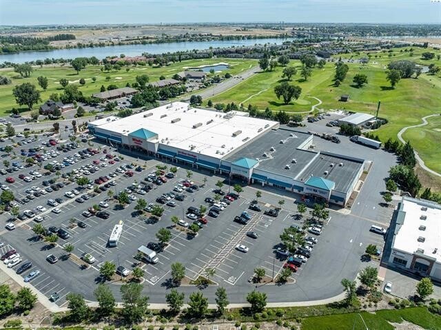 More Photos Of 81 Columbia Point Dr, Richland General Retail For Lease