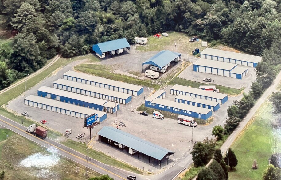 Primary Photo Of 5272 Highway 225 N, Chatsworth Self Storage For Sale