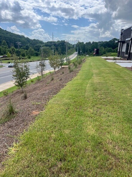 More Photos Of 54 Club Forest Rd, Dawsonville Office For Sale