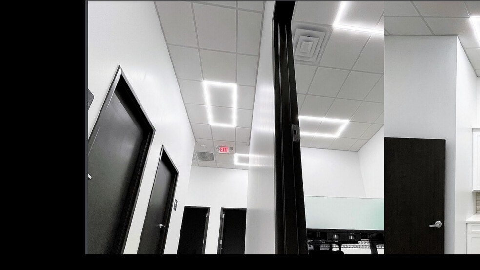 More Photos Of 1849 Forest Park ln, Pearland Medical For Sale