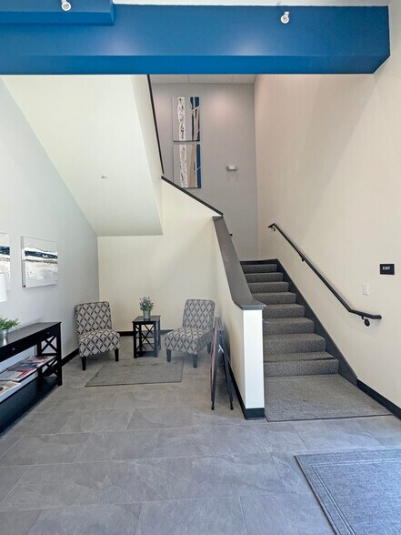 More Photos Of 3201 Cleveland Ave, Santa Rosa Office For Sale