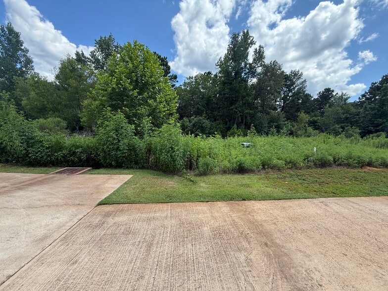 More Photos Of 1211 Centennial Trl, Tyler Land For Sale