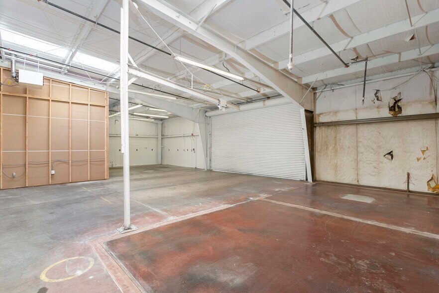 More Photos Of 798 NW Dunbar Ave, Troutdale Unknown For Lease