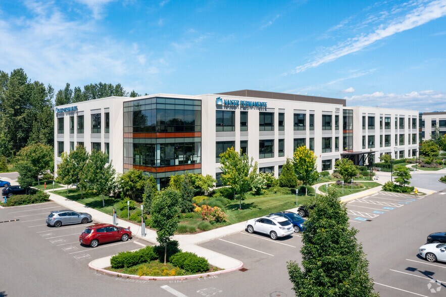 More Photos Of 2921 Naches Ave SW, Renton Unknown For Lease