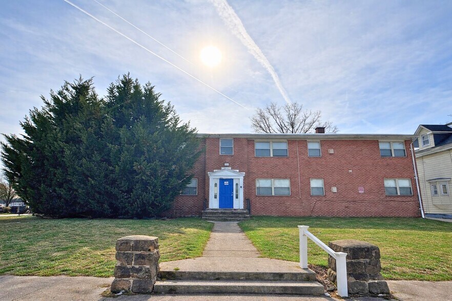 Primary Photo Of 3921 Maine Ave, Baltimore Apartments For Sale