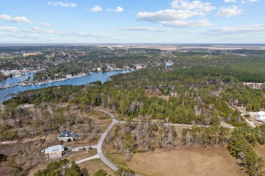 More Photos Of 604 Shorey Dr, Oriental Land For Sale