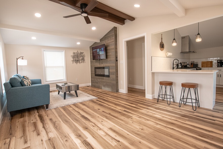 More Photos Of 95 Mercer St, Hamilton Apartments For Sale
