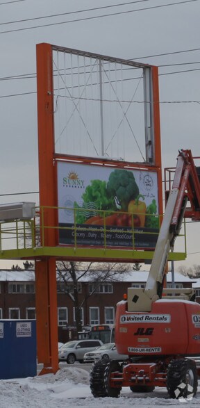 More Photos Of 1620 Albion Rd, Toronto Storefront For Lease