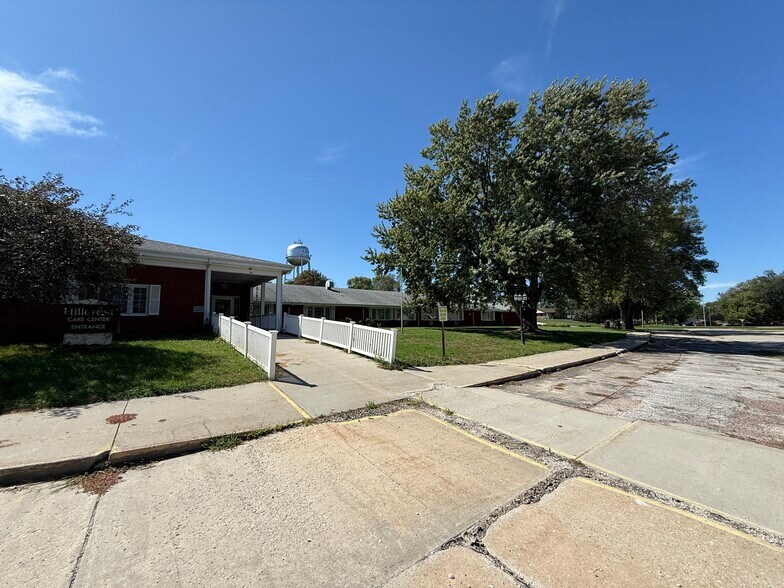 More Photos Of 702 Cedar Ave, Laurel Multifamily For Sale