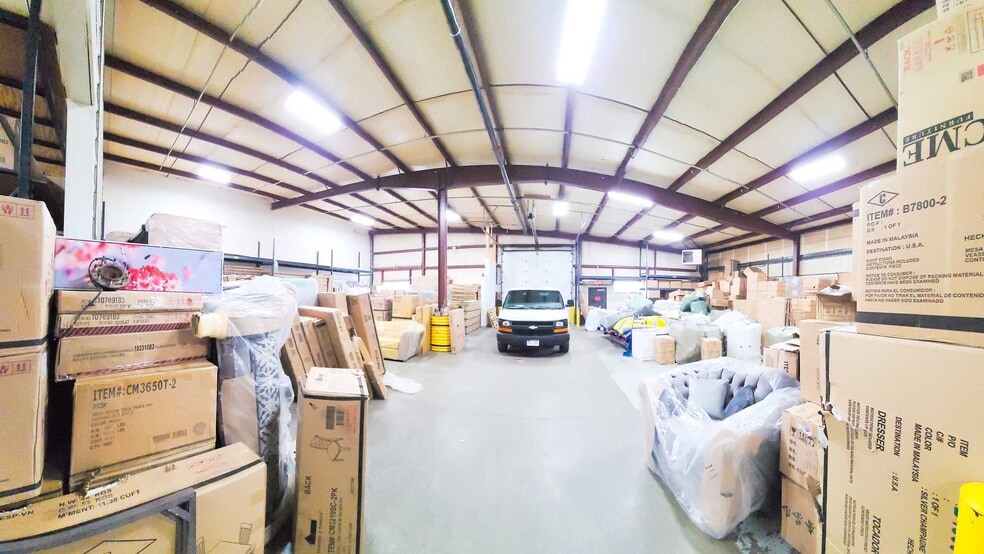 More Photos Of 501 17th Ave N, Saint Cloud Warehouse For Lease