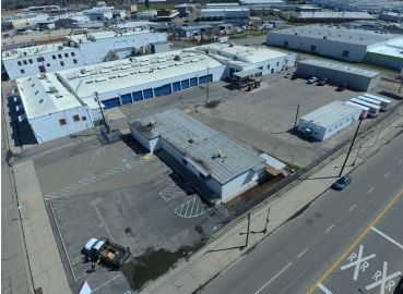 Primary Photo Of 140 N Van Ness Ave, Fresno Distribution For Lease