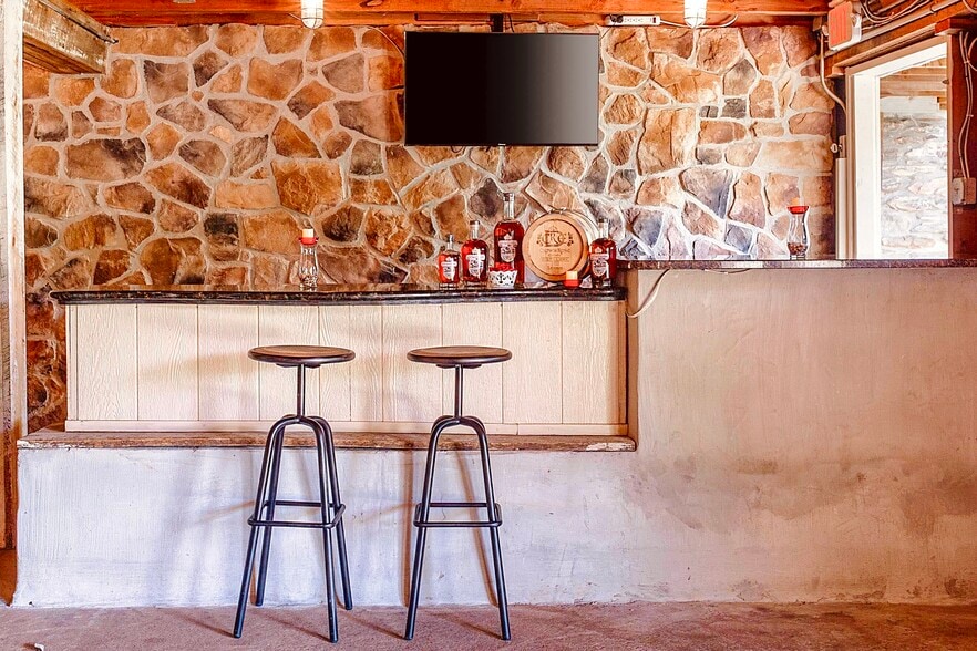 More Photos Of 1902 Jefferson Pike, Knoxville Lodge Meeting Hall For Sale