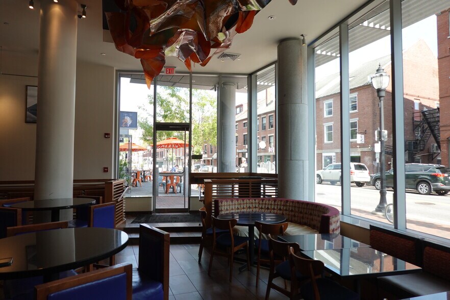 More Photos Of 431 Fore St, Portland Hotel For Lease