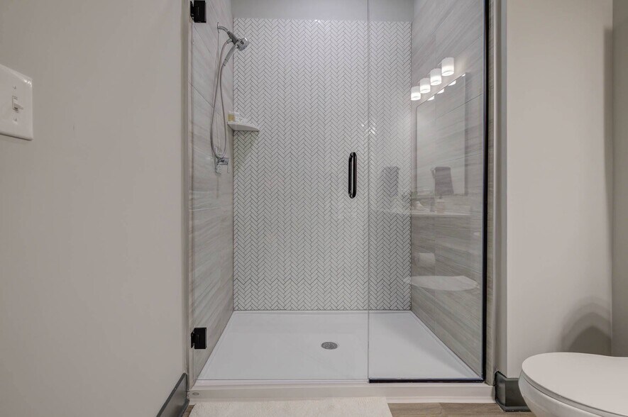 More Photos Of 352 S Walker St, Cary Apartments For Lease