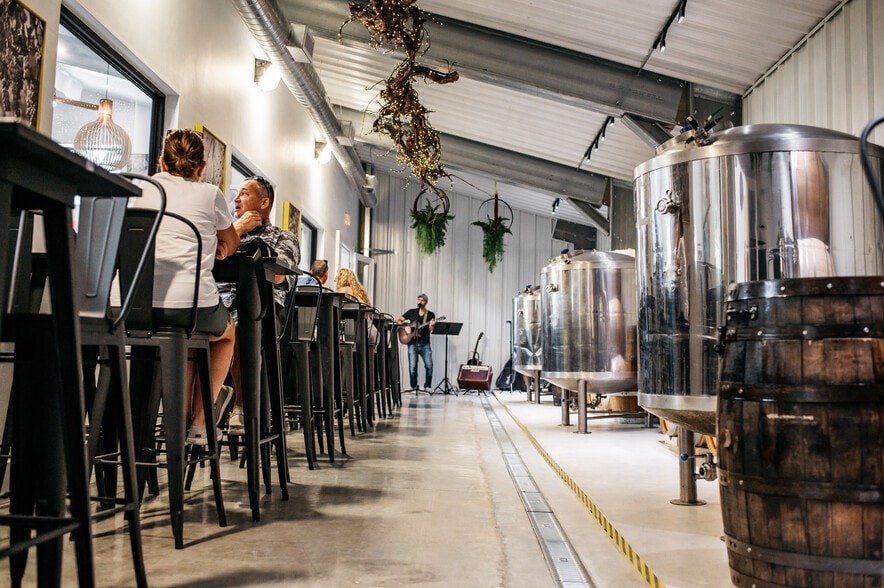 More Photos Of 20948 Corkscrew Rd, Estero Winery Vineyard For Sale