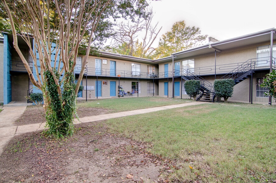 More Photos Of 21 Diana St, Memphis Apartments For Sale