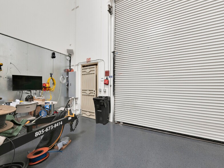 More Photos Of 1211 Flynn Rd, Camarillo Warehouse For Sale