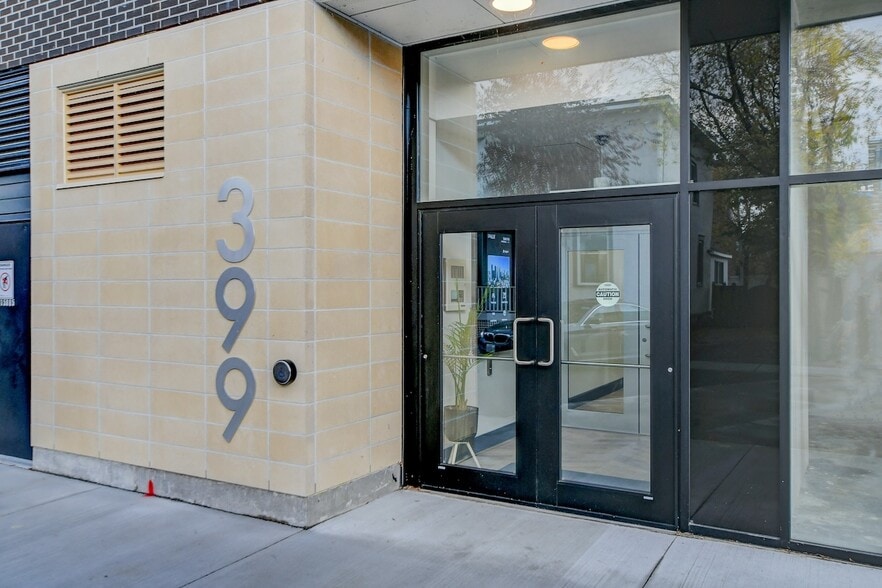 More Photos Of 399 Winston Av, Ottawa Apartments For Lease