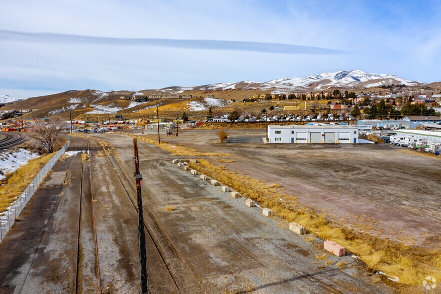 More Photos Of 276 E Parr Blvd, Reno Service For Lease