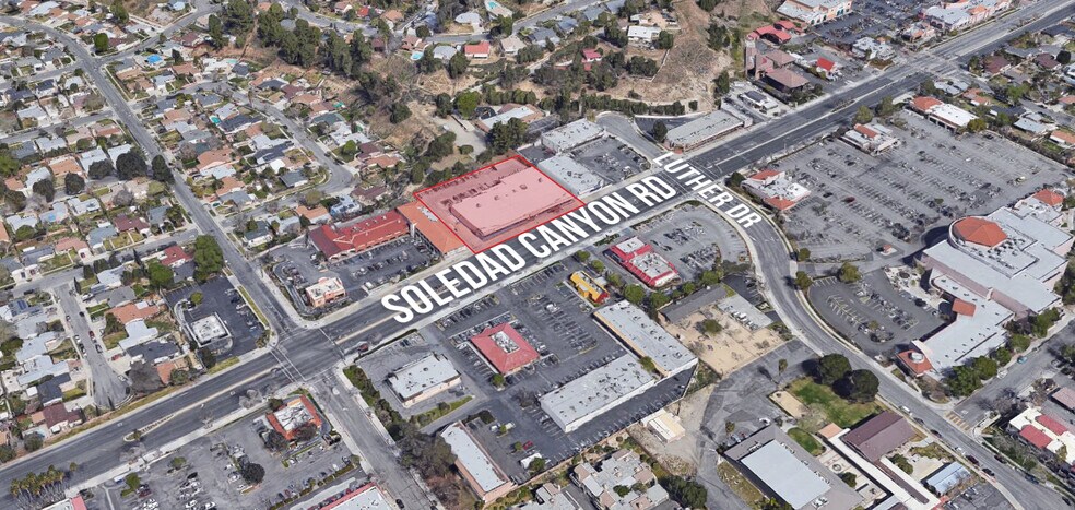 More Photos Of 18901 Soledad Canyon Rd, Canyon Country Freestanding For Sale