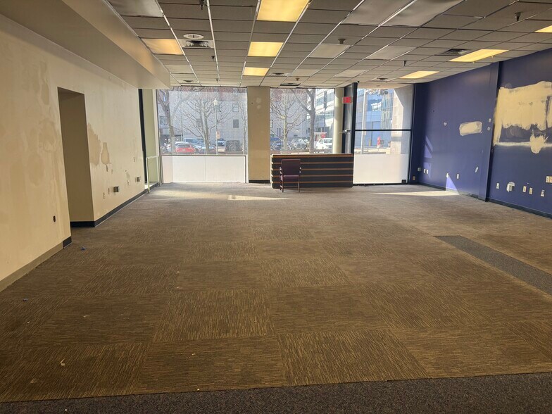 More Photos Of 208-210 Grant St, Pittsburgh Medical For Lease