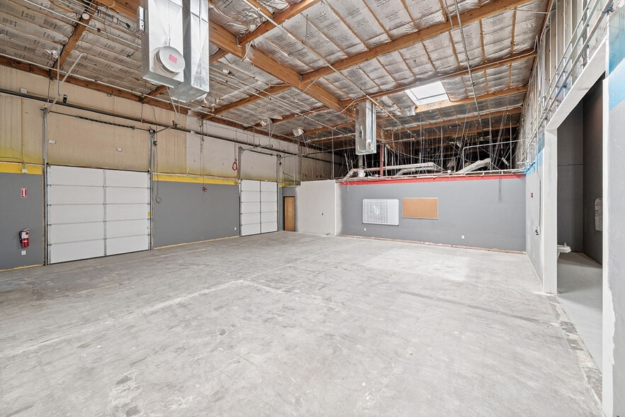 More Photos Of 610 E Glendale Ave, Sparks Warehouse For Lease