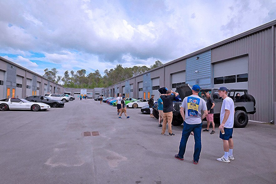 More Photos Of 861 NE Industrial Blvd, Jensen Beach Warehouse For Sale