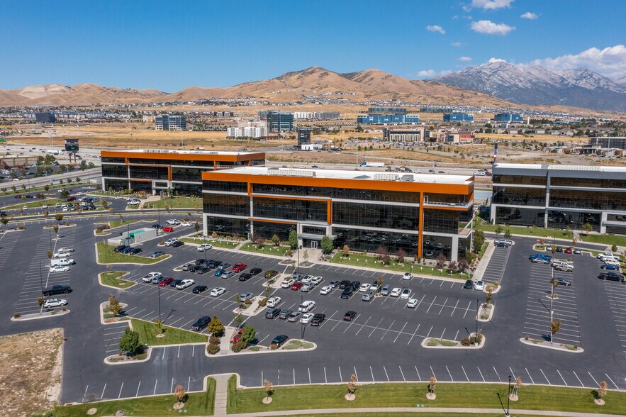 More Photos Of 2000 W Ashton Blvd, Lehi Office For Lease