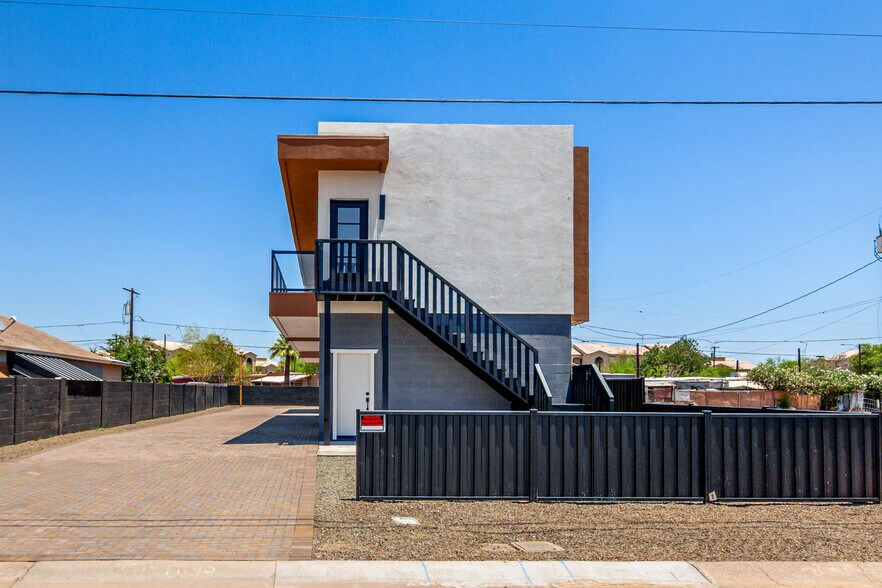 More Photos Of 411 32nd Pl, Phoenix Apartments For Sale