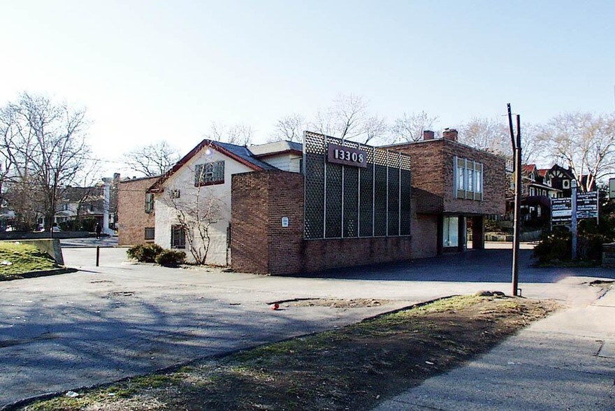 More Photos Of 13308 Euclid Ave, East Cleveland Office For Lease